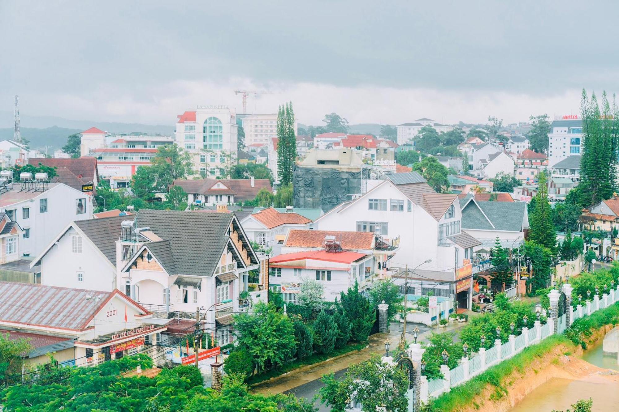 Hotel Anh Duc