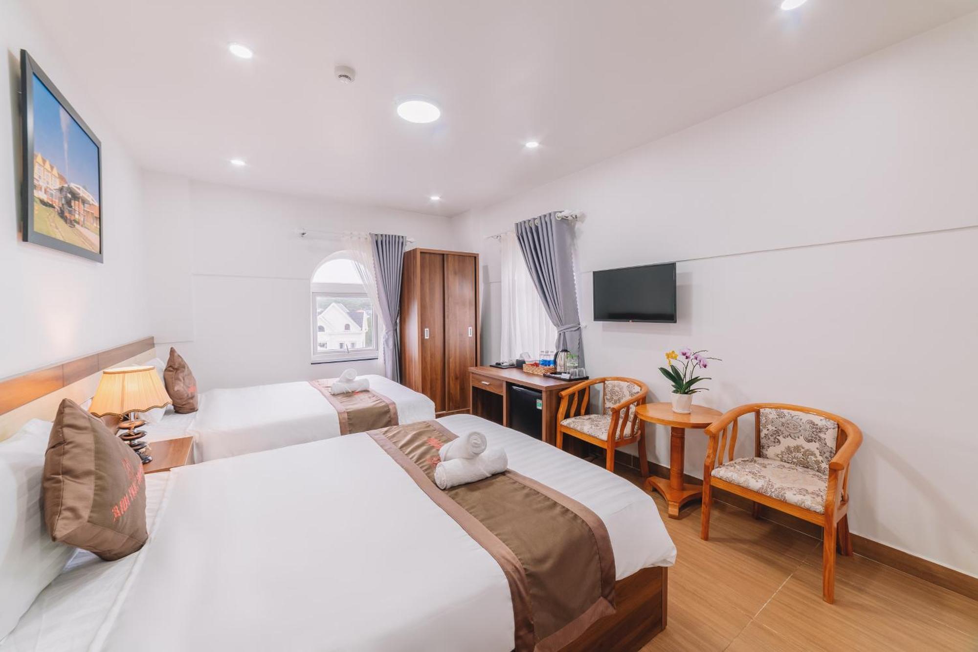 Hotel Anh Duc